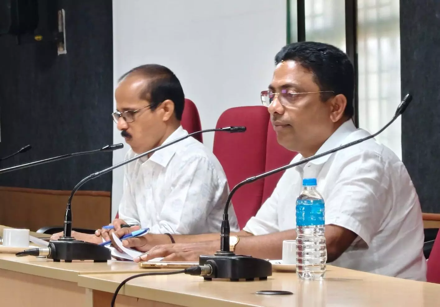 Kundapur: Guarantee Implementation Committee Urges MESCOM for Uninterrupted Power During Exams